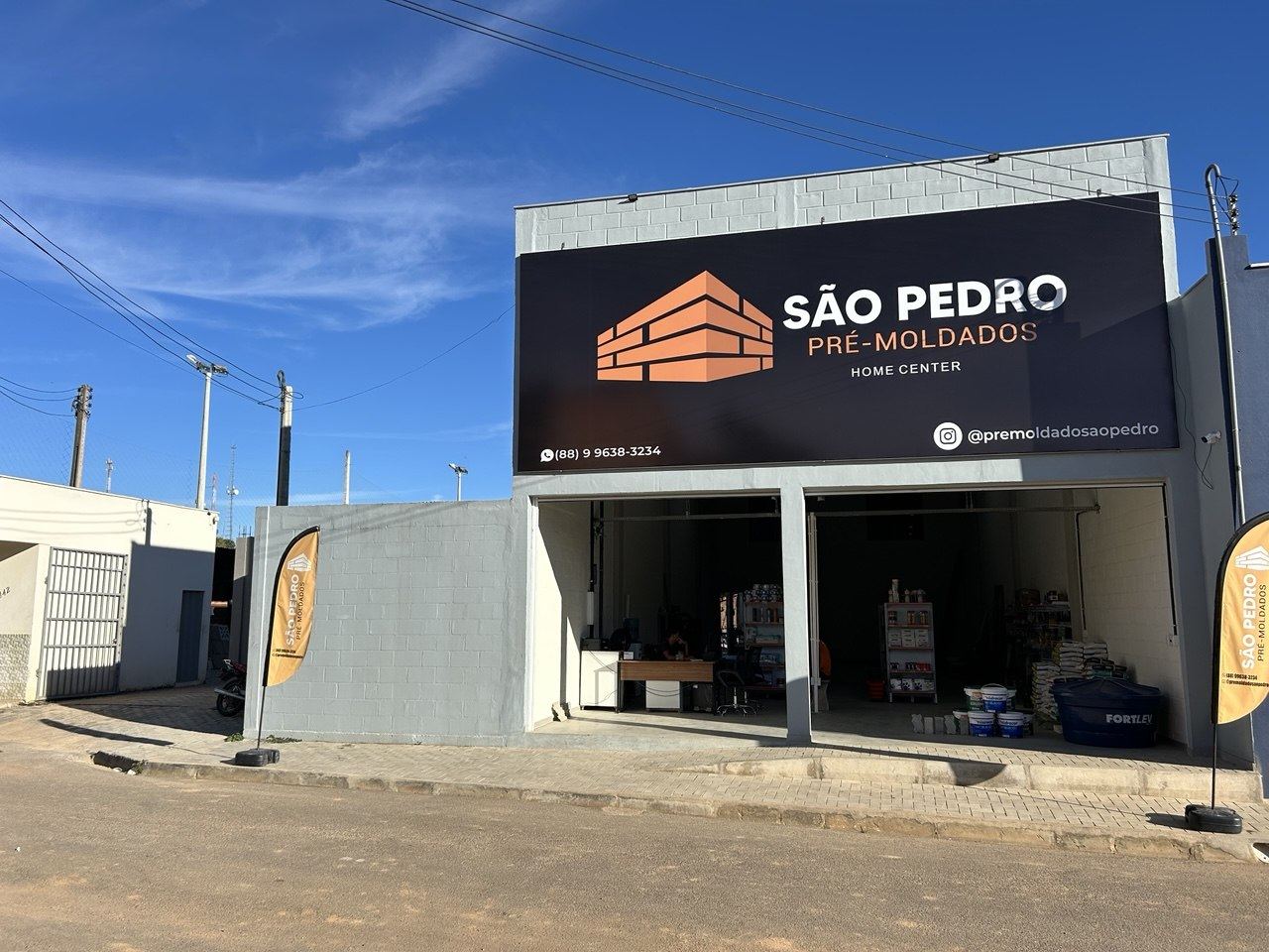 Fachada da loja São Pedro Pré-Moldados em Caririaçu